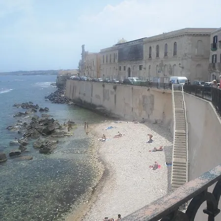 Apartment Sanmartinoortigia