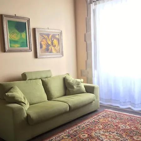 Sanmartinoortigia سيراكوزا